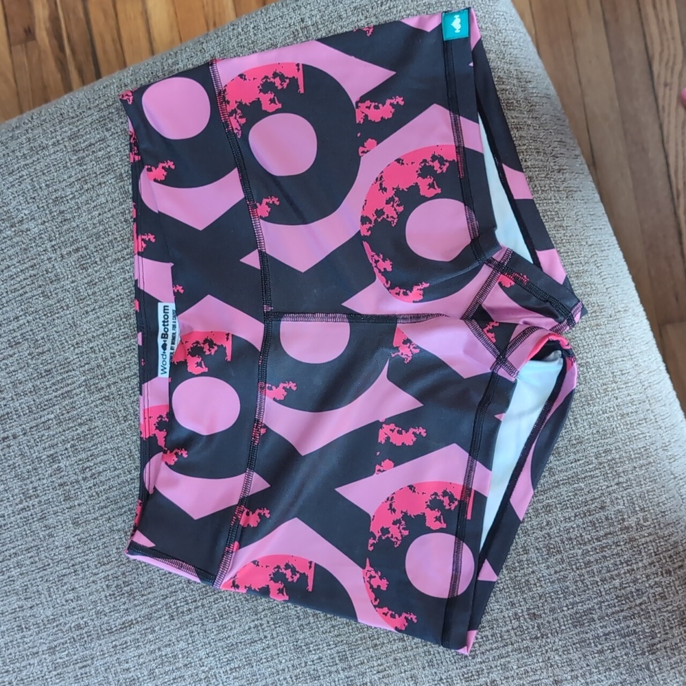 Wodbottom Xoxo Shortie, size large
